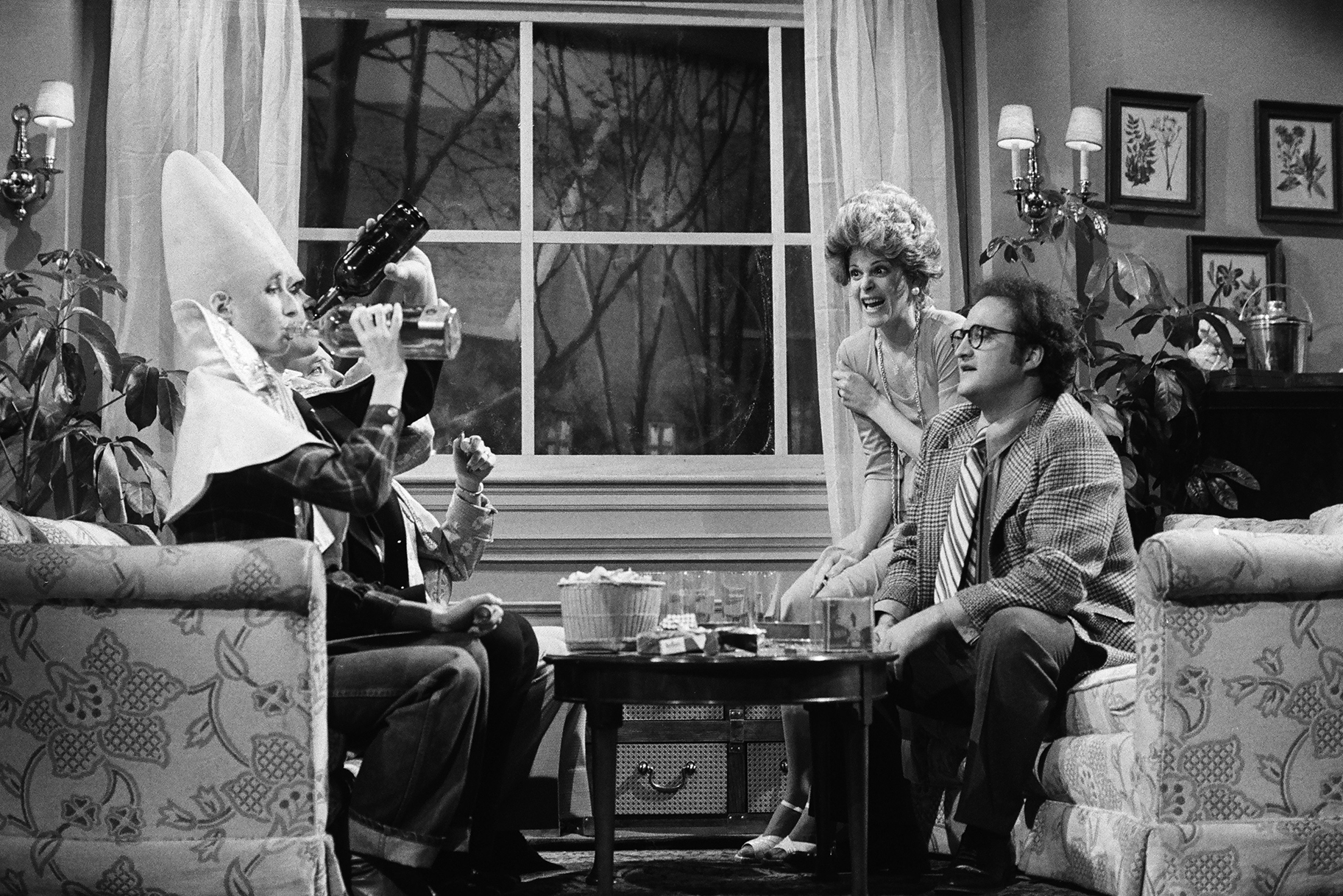 Dan Aykroyd Dove Head-First Through a Window in SNL's "The Farbers Meet the Coneheads"