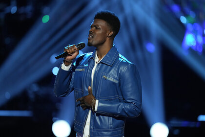 Andrew Igbokidi on The Voice