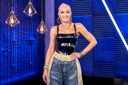 Gwen Stefani on The Voice