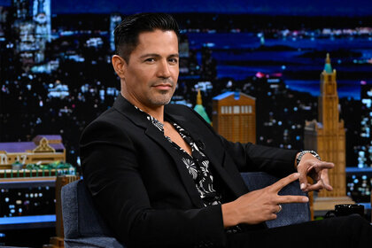 Jay Hernandez on The Tonight Show