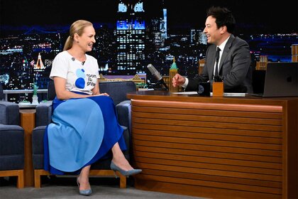 Uma Thurman on The Tonight Show Starring Jimmy Fallon episode 1854