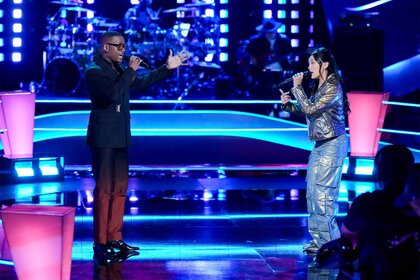 Mac Royals and Rachele Nguyen perform on The Voice episode 2410