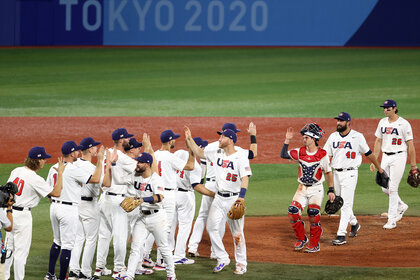 Team United States celebrates after defeating Team Republic of Korea