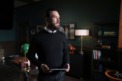 Mark-Paul Gosselaar appears as Sir in Season 2 Episode 3 of Found