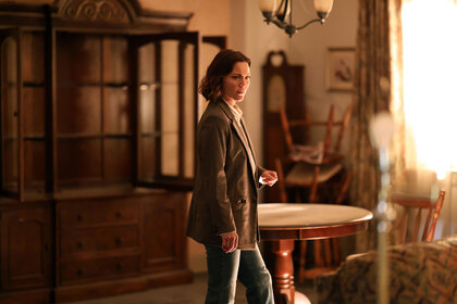 Margaret (Kelli Williams) standing in a room during Found Season 2, Episode 3.