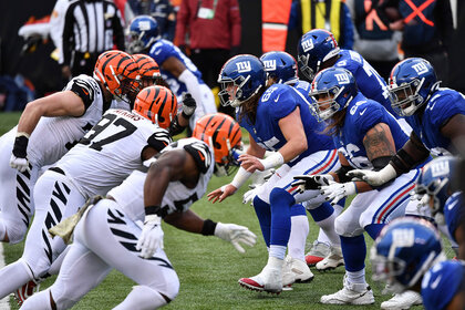 Nick Gates #65 of the New York Giants blocks against the Cincinnati Bengals