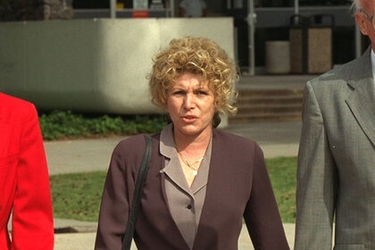 Leslie Abramson outside of the courthouse during the trial of the Menendez brothers in Los Angeles.