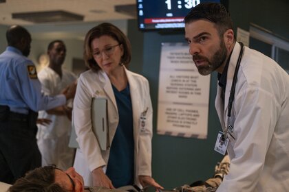 Dr. Muriel Landon (Donna Murphy) and Dr. Oliver Wolf (Zachary Quinto) tend to a patient in Brilliant Minds Episode 112.