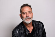 Jeffrey Dean Morgan poses in the IMDboat Exclusive Portrait Studio