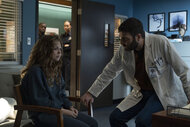 Dr. Oliver Wolf (Zachary Quinto) talking to Bridget (Samantha Hanratty) in Brilliant Minds Season 1, Episode 4.