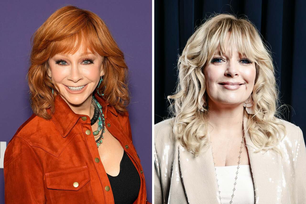 Melissa Peterman Looks Like Reba McEntire While Wearing Red Wig | NBC  Insider