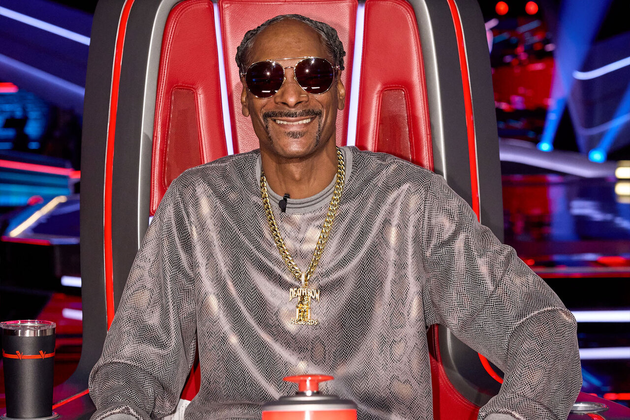 Snoop Dogg's Death Row Records Chain on The Voice Explained | NBC Insider