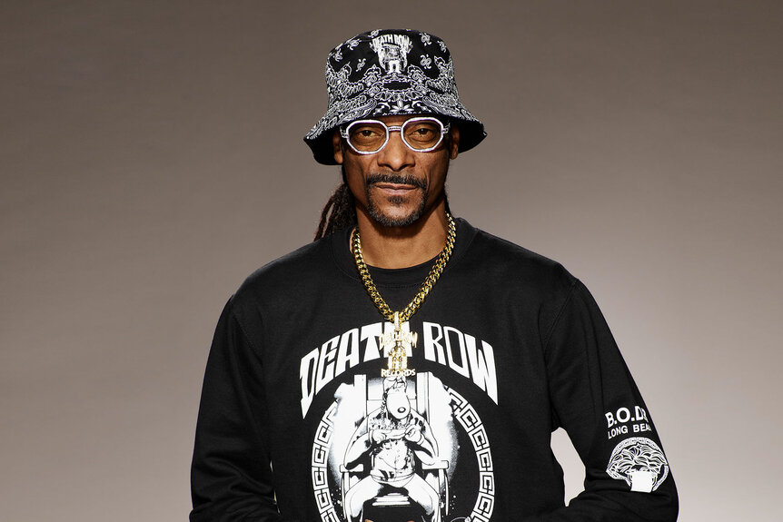 Read Snoop Dogg's Career Recap Ahead of His Guest Spot on Lopez vs Lopez