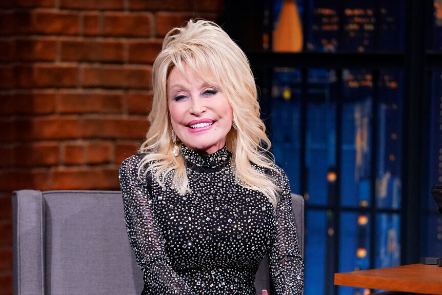 Dolly Parton on Late Night with Seth Meyers