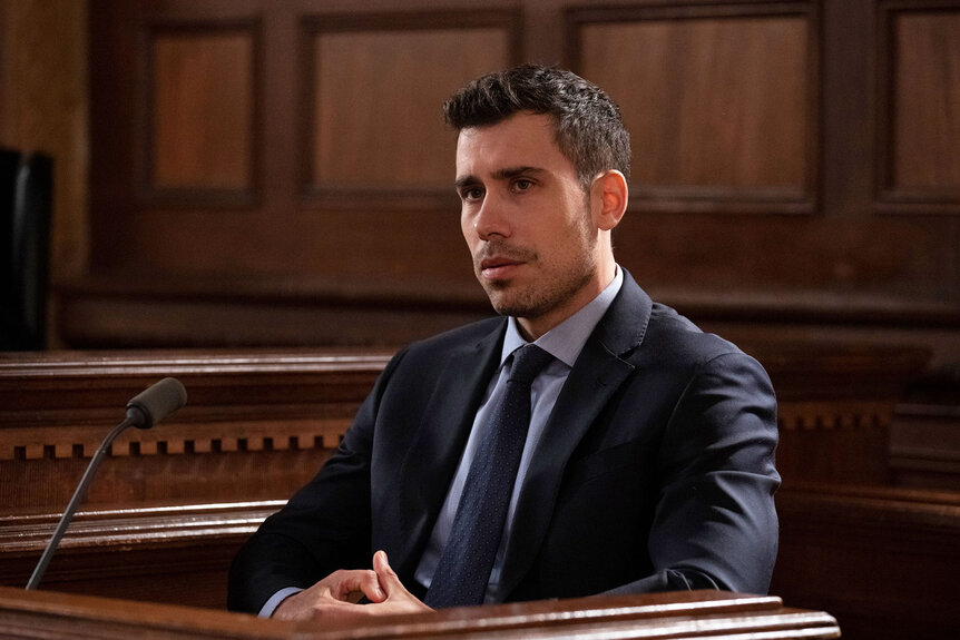 Law And Order SVU's Detective Joe Velasco on the stand