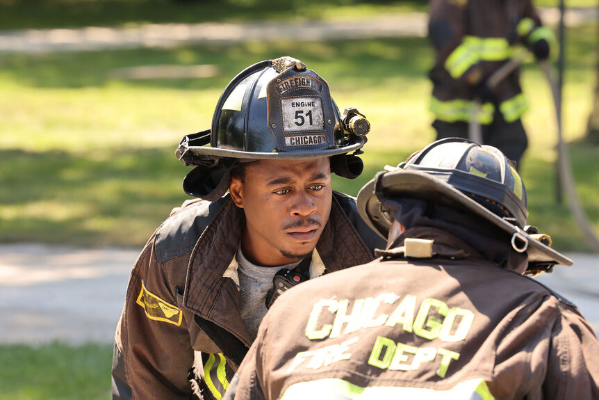 Darren Ritter (Daniel Kyri) appears in an episode of Chicago Fire