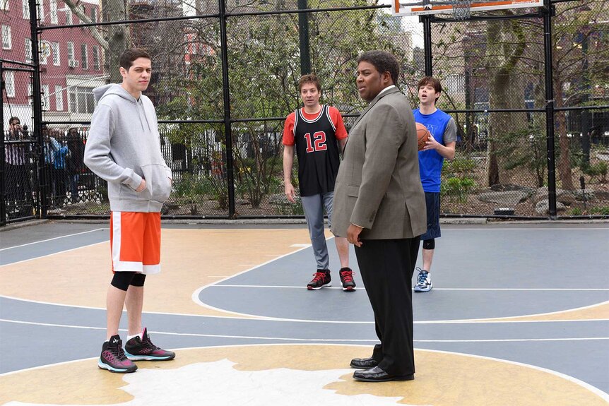 Jimmy Fallon Pete Davidson and Kenan Thompson during a sketch on SNL episode 1722