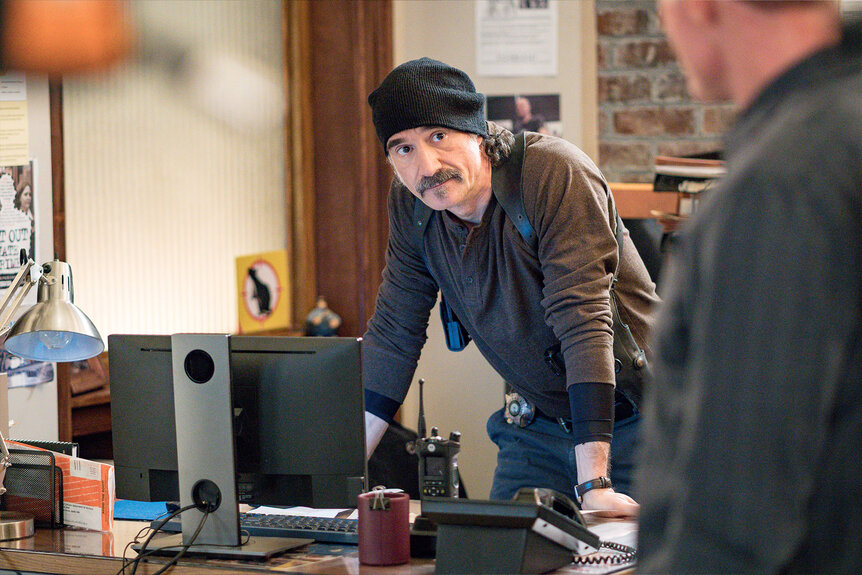 Alvin Olinsky in Chicago P.D. Season 5 Episode 16.