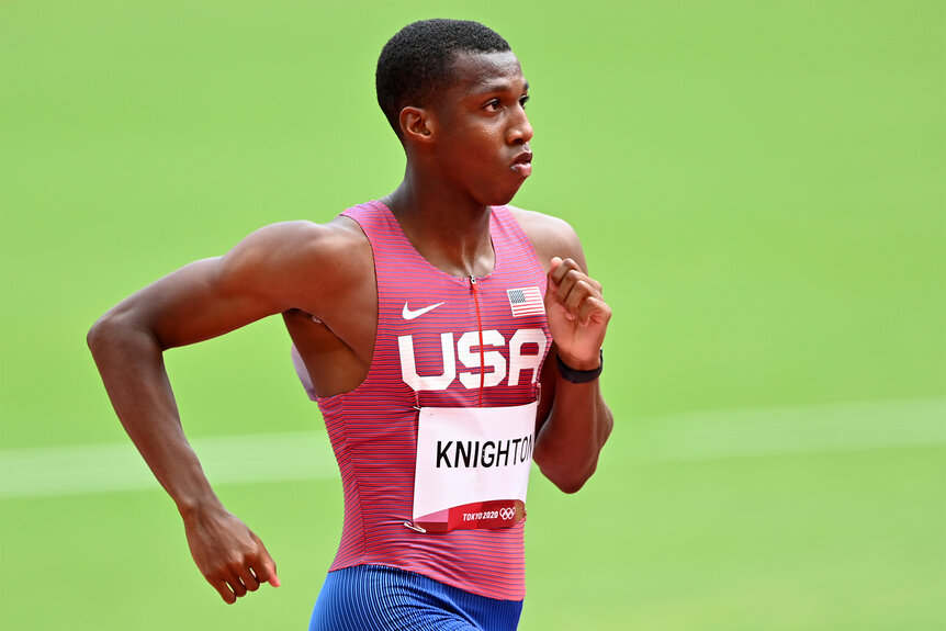 Erriyon Knighton runs on the track for the 2020 Tokyo Olympics