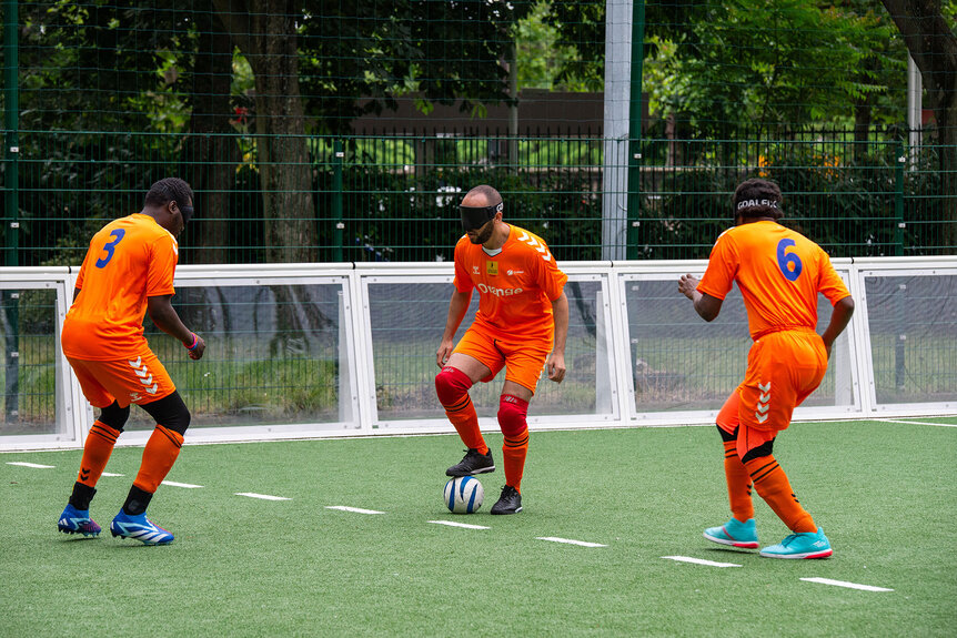 Demonstrations by sports clubs and the Valentin Hauy association, which works for the autonomy of the blind and visually impaired