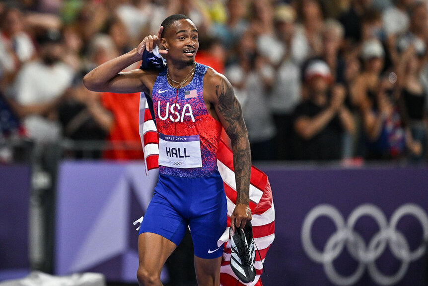 Quincy Hall of Team USA celebrates after winning the men's 400m final at the Paris 2024 Olympics