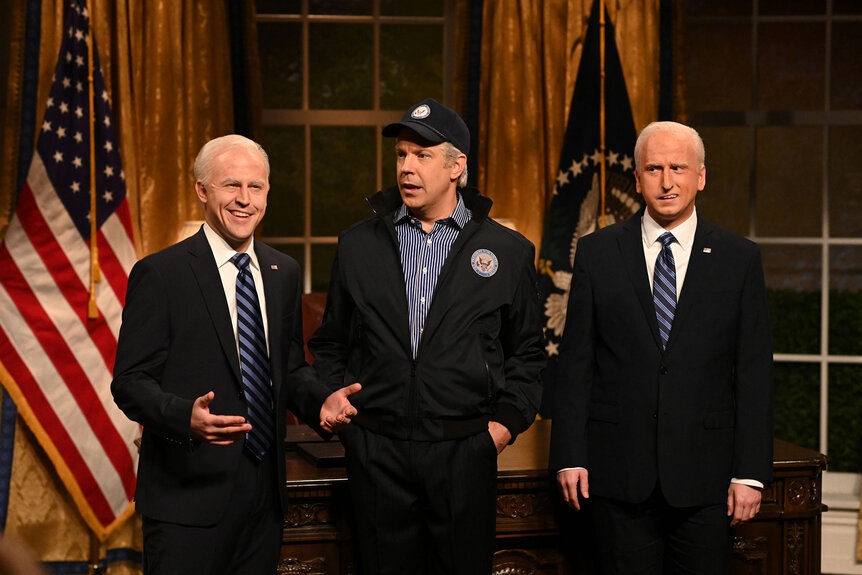 Alex Moffat as President Joe Biden, host Jason Sudeikis as President Joe Biden, and James Austin Johnson as President Joe Biden stand together during a skit