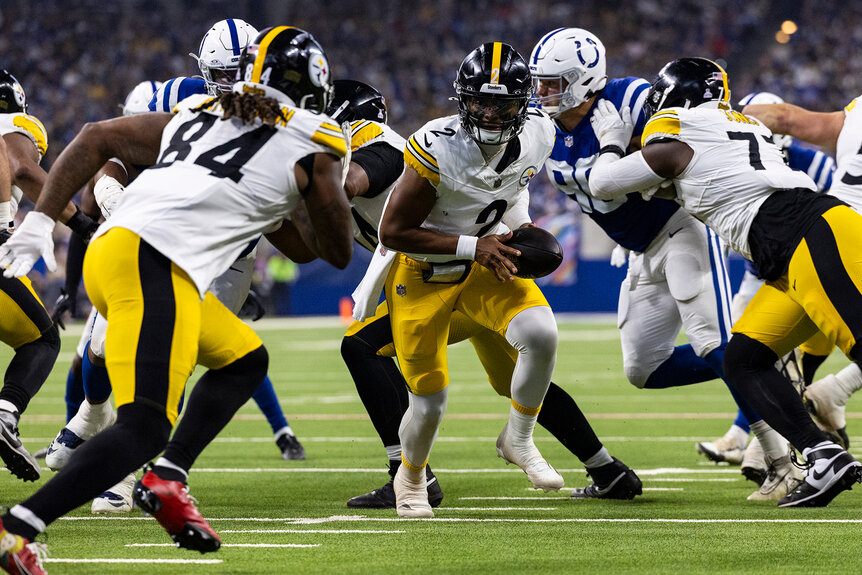 The Pittsburgh Steelers during a play on the field against the Colts