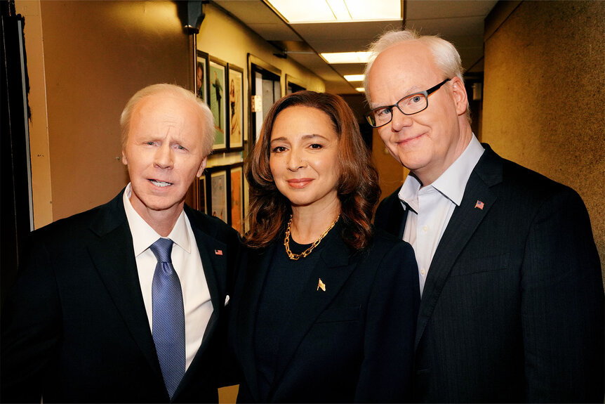 Dana Carvey, Maya Rudolph, and Jim Gaffigan pose together backstage at SNL as their character