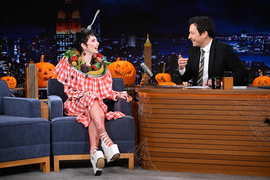 Sarah Sherman talks to Jimmy Fallon on The Tonight Show Season 12 Episode 20