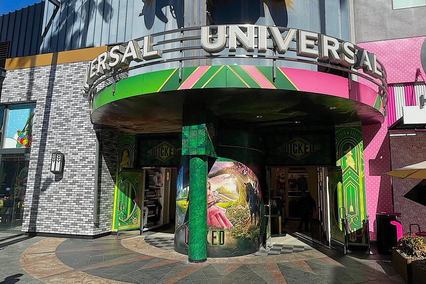 The outside view of the Universal store at Universal Studios Hollywood