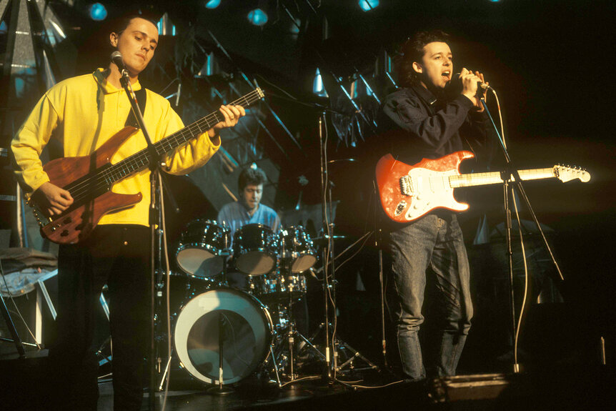 Tears for fears performs on stage